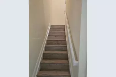 146 SW 7th Ct, Pompano Beach, FL 33060 - Photo 15