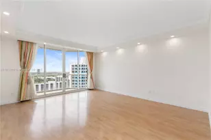 21150 Point Pl, Aventura, FL 33180 - Photo 15
