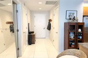 1050 Brickell Ave, Miami, FL 33131 - Photo 7