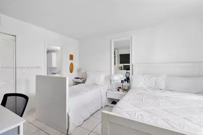 13499 Biscayne Blvd #406, North Miami, FL 33181 - Photo 7