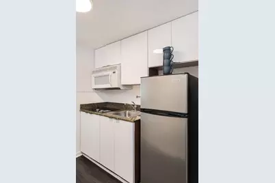 1200 Brickell Bay Dr #4010, Miami, FL 33131 - Photo 11
