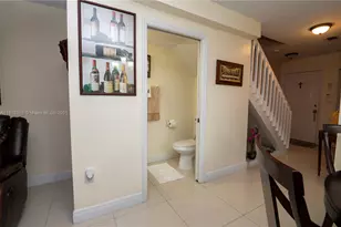 2375 W 74th St, Hialeah, FL 33016 - Photo 13