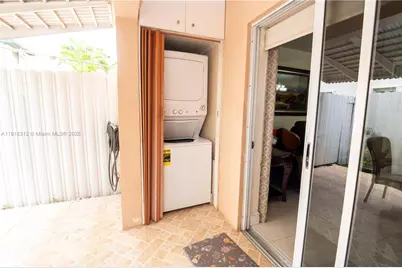 2375 W 74th St #106-6, Hialeah, FL 33016 - Photo 37