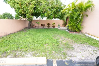 2375 W 74th St #106-6, Hialeah, FL 33016 - Photo 41