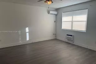 1166 NE 112th St, Miami, FL 33161 - Photo 3