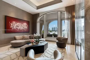 432 S Hibiscus Dr, Miami Beach, FL 33139 - Photo 3