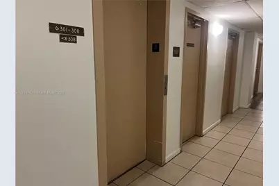 4160 Inverrary Dr #306, Lauderhill, FL 33319 - Photo 9