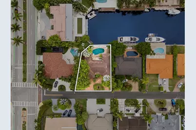 3446 NE 168th St, North Miami Beach, FL 33160 - Photo 9