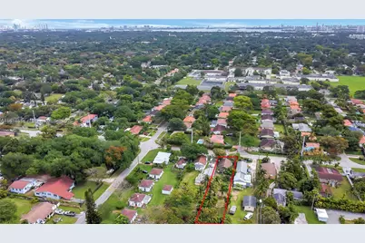 8980 NW 5th Ave, El Portal, FL 33150 - Photo 3