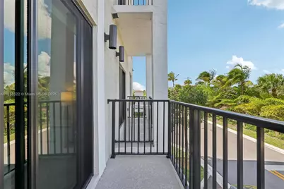 8001 NW 41st St #F-112, Doral, FL 33166 - Photo 33