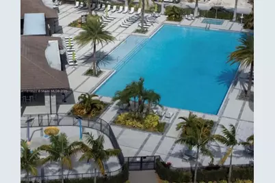 8001 NW 41st St #F-112, Doral, FL 33166 - Photo 3