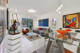 8001 NW 41st St, Doral, FL 33166 - Photo 11