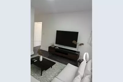 212 NW 15th St, Miami, FL 33136 - Photo 43