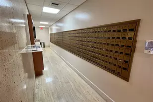 2899 Collins Ave, Miami Beach, FL 33140 - Photo 33