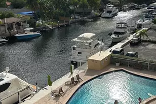 2000 NE 135th St, North Miami, FL 33181 - Photo 3