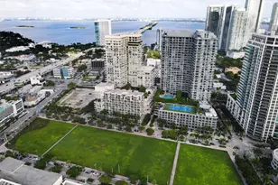 121 NE 34th St, Miami, FL 33137 - Photo 43