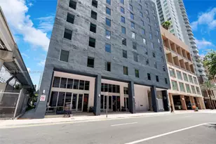 227 NE 2nd St, Miami, FL 33132 - Photo 21