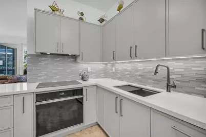 400 Alton Rd #407, Miami Beach, FL 33139 - Photo 67