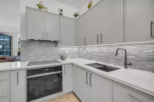 400 Alton Rd, Miami Beach, FL 33139 - Photo 67