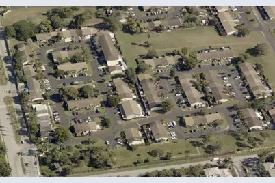 28091 SW 143rd Ct, Homestead, FL 33033 - Photo 3