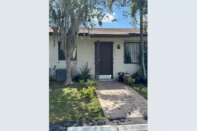 28091 SW 143rd Ct, Homestead, FL 33033 - Photo 7