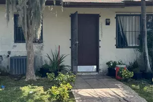 28091 SW 143rd Ct, Homestead, FL 33033 - Photo 7