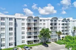 492 NW 165th St Rd, Miami, FL 33169 - Photo 1
