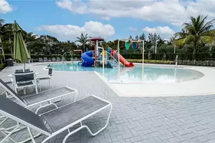 8885 NW 100th Pl, Doral, FL 33178 - Photo 53