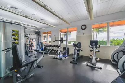 3232 SW 22nd Ter #404, Miami, FL 33145 - Photo 19