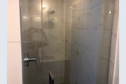 16385 Biscayne Blvd #1005, North Miami Beach, FL 33160 - Photo 33