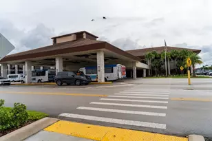 800 SW 142nd Ave, Pembroke Pines, FL 33027 - Photo 27