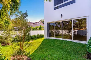 1421 SW 24th Ct, Fort Lauderdale, FL 33315 - Photo 17