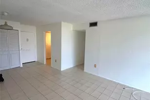 2500 NE 135th St, North Miami, FL 33181 - Photo 9