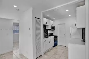 708 N 20th, Hollywood, FL 33020 - Photo 3