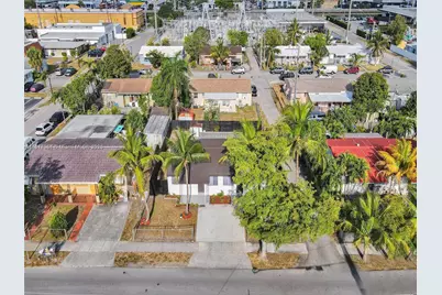 708 N 20th #1-2, Hollywood, FL 33020 - Photo 9