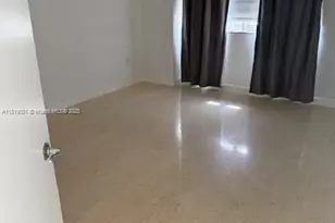 19501 W Country Club Dr, Aventura, FL 33180 - Photo 11