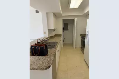 19501 W Country Club Dr #1815, Aventura, FL 33180 - Photo 3