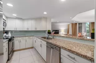 140 SE 5th Ave, Boca Raton, FL 33432 - Photo 23