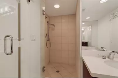 140 SE 5th Ave #438, Boca Raton, FL 33432 - Photo 37