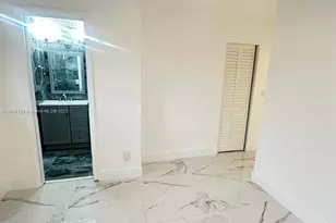 1325 NE 203rd St, Miami, FL 33179 - Photo 29