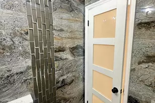 1325 NE 203rd St, Miami, FL 33179 - Photo 17