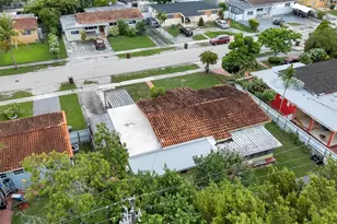 1150 W 69th Pl, Hialeah, FL 33014 - Photo 39