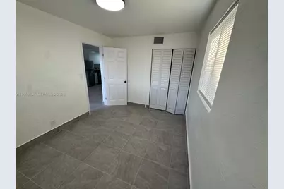 516 NW 18th Ave, Fort Lauderdale, FL 33311 - Photo 13