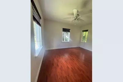 1015 NE 112th St #S, Biscayne Park, FL 33161 - Photo 9