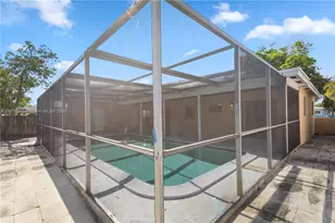 7816 Juniper St, Miramar, FL 33023 - Photo 13
