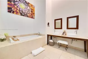 485 Brickell Ave, Miami, FL 33131 - Photo 13