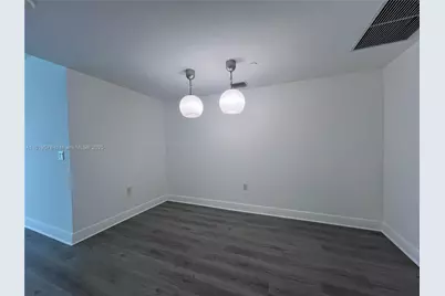 1250 S Miami Ave #2104, Miami, FL 33130 - Photo 3