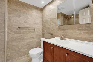 16500 NE 27th Ave, Eastern Shores, FL 33160 - Photo 19