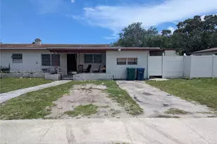950 NE 172nd St, Miami, FL 33162 - Photo 3