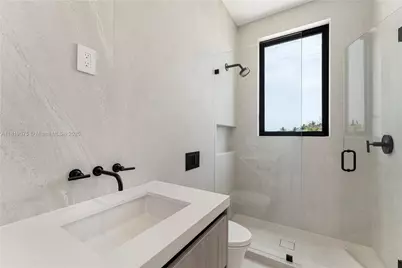 301 Buttonwood Cir #B, Key Largo, FL 33037 - Photo 27